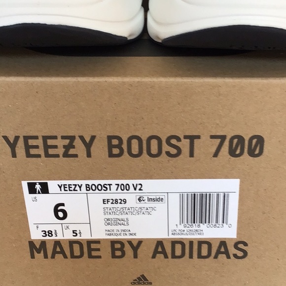 YEEZY BOOST 700 V2 SNEAKERS MADE BY ADIDAS - Picture 8 of 13